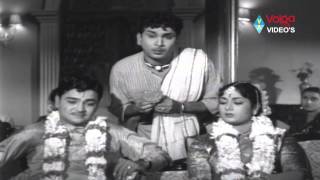 Mooga Manasulu Songs  Mudda Banthi Puvvulo  Akkineni Nageswara Rao Jamuna Savitri Ghantasala [upl. by Aerb]