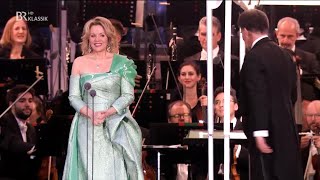 Renée Fleming sings “Marietta’s Lied” from Erick Korngold’s Die Tote Stadt [upl. by Rechaba]