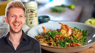 Gebratener Reis mit Garnelen  15 Minuten Rezept [upl. by Caresse]